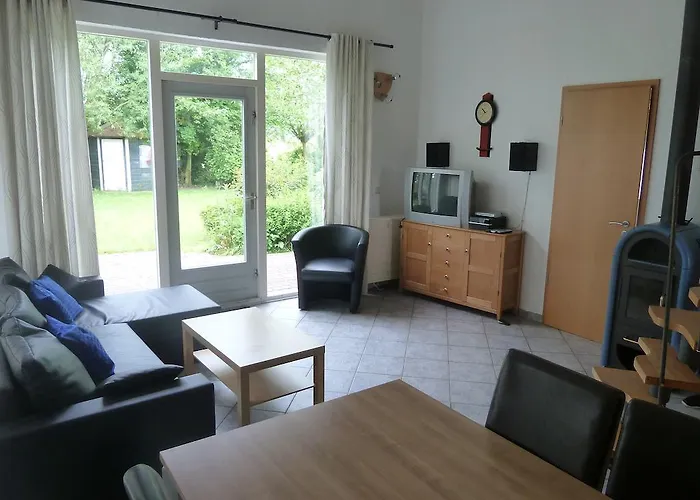 Lisakowski Chalet Warmenhuizen